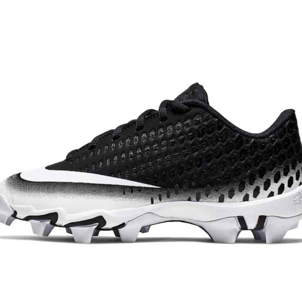 NWT!! Nike Ultrafly 2 keystone BG size 4Y
